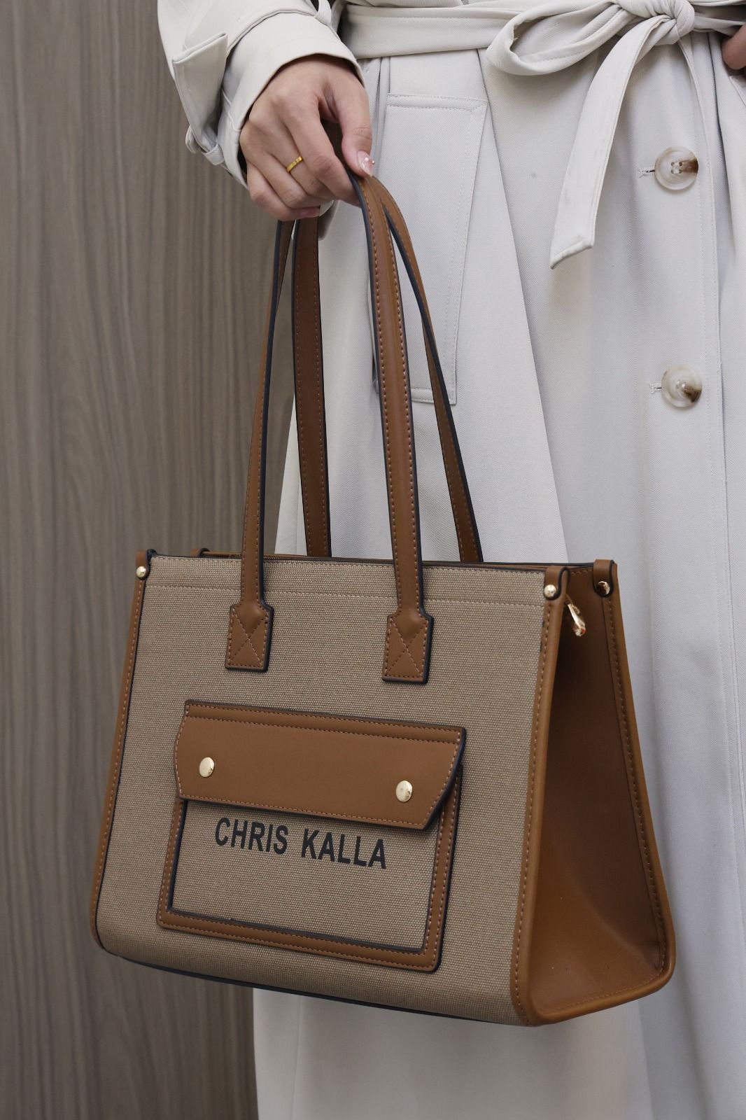 [🔥⚡ FAST SELLING OFFER ⚡🔥 🥑🌽ONLY AT KILIMALL !!! ] 2 IN 1 Brand New High Quality Stylish and Luxurious Comfortable Ladies Handbag ..Designed With Durability and Functionality ✔👌