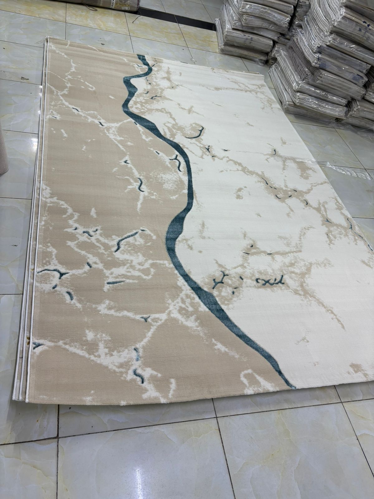 🔥💎 EXCLUSIVE OFFER 💎🔥 🥑🌽ONLY AT KILIMALL !!! ] - 1Pc Size 7X10 Classy Brand New High Quality Stylish and Luxurious Carpets .That Matches and Fits Perfectly With Your Home Decor ✨👌