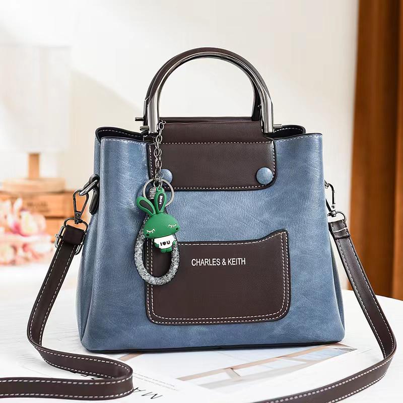 [ 🎯 BEST VALUE OFFER 🎯  🥇 🤩🤩✨ !!! 1Pc New Arrival High Quality Stylish and Luxurious Comfortable Ladies Handbag ...Designed With Durability and Functionality ✔👌