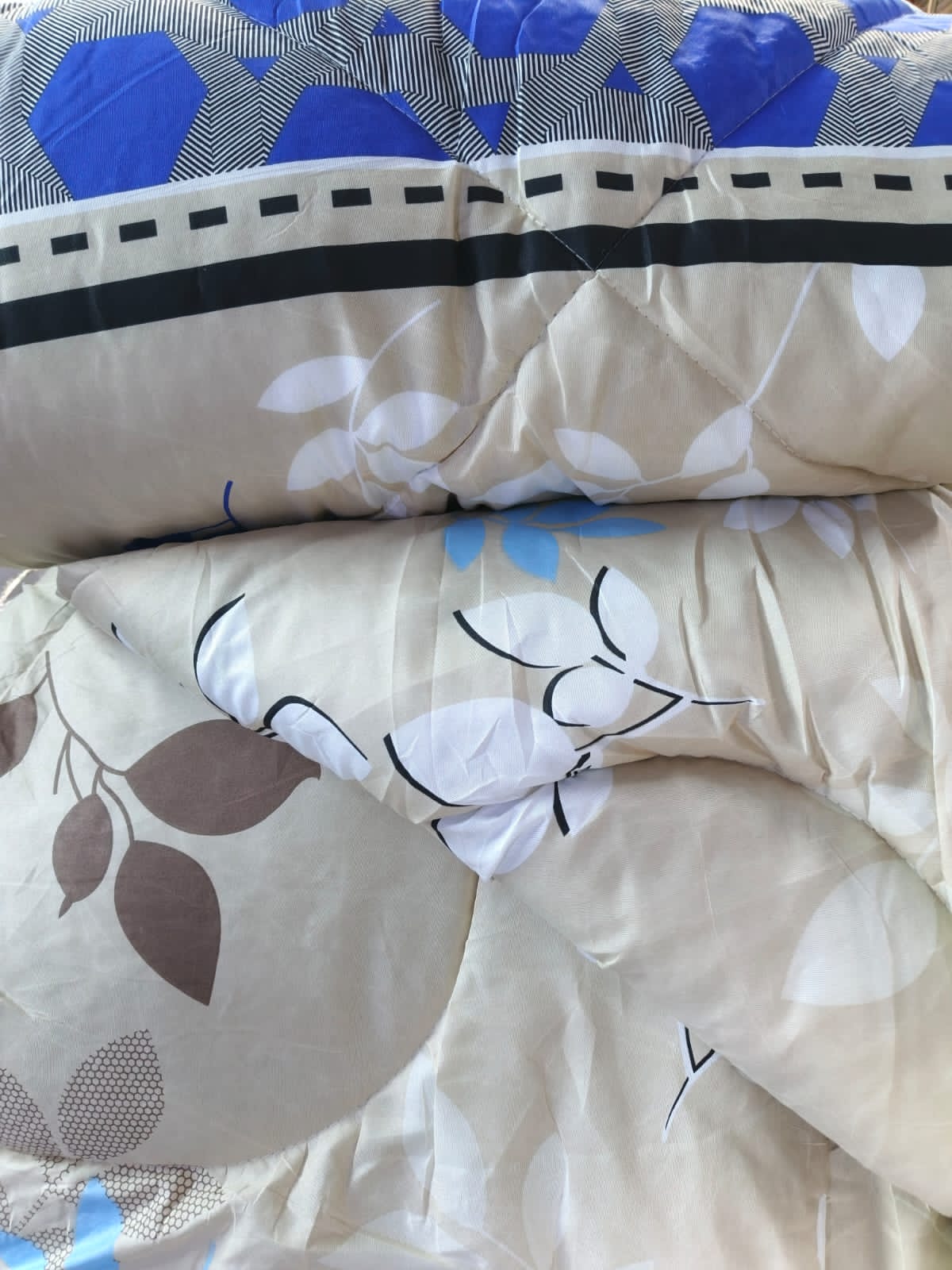 [🔥 KILIMALL SPECIAL OFFERS JUST FOR YOU 🤩🤩✨ !!! ] 4Pcs Size 6X6fts Classy Brand New Stylish and Luxurious 💫Unbinded duvet ,One sheet & Two pillowcases . Fits Perfectly With Your Home Decor ✨