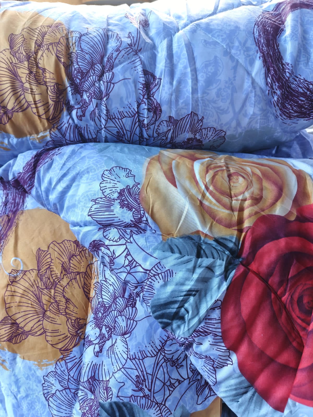 [🔥 KILIMALL SPECIAL OFFERS JUST FOR YOU 🤩🤩✨ !!! ] 4Pcs Size 6X6fts Classy Brand New Stylish and Luxurious 💫Unbinded duvet ,One sheet & Two pillowcases . Fits Perfectly With Your Home Decor ✨