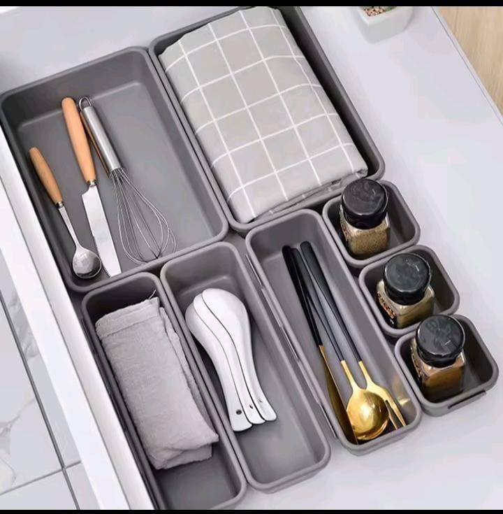 💥 UNBEATABLE OFFER 💥 - A ⏯️8pcs set Adjustable plastic drawer organiser now available .... at affordable price and of very high quality