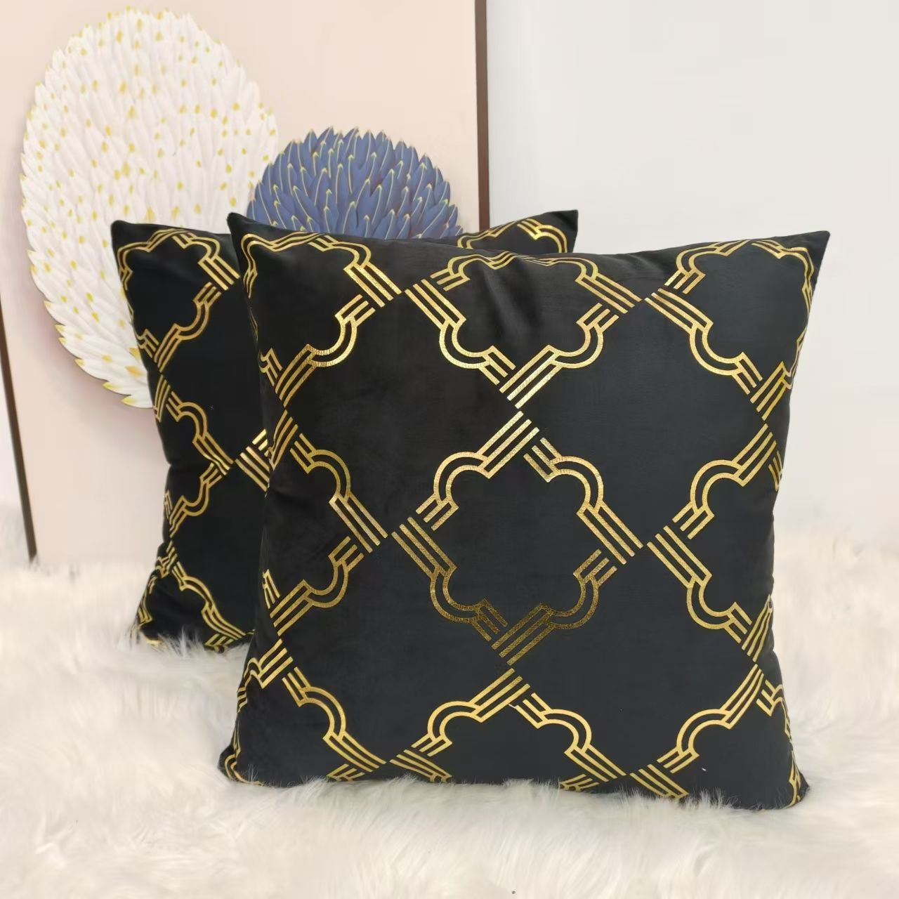[OFFER !!! OFFER !!! ] 1 pair classy stylish high quality home Gold cases