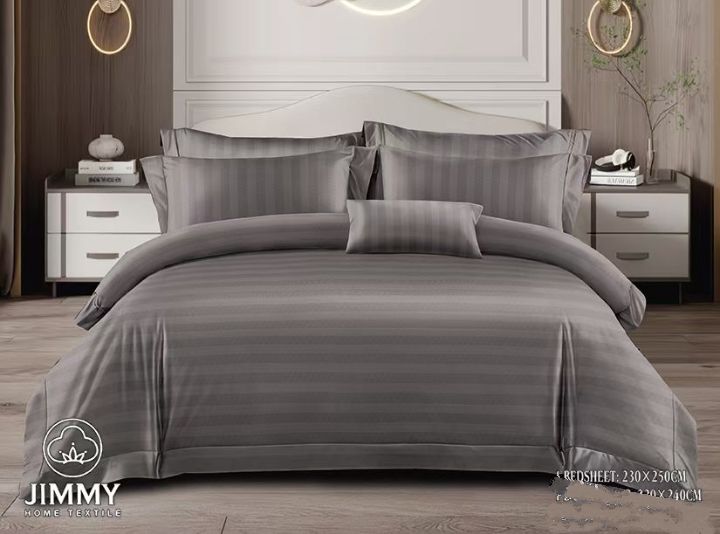 [ THE PERFECT CHOICE 🤩🤩✨ !!! ] 6 Pcs Size 6X7 Brand New Stylish and Luxurious Stripped duvet cover with 🔹  1 duvet cover,🔹 1 bedsheet,&🔹 4 pillow cases.Desiring To Serve The Best Experience