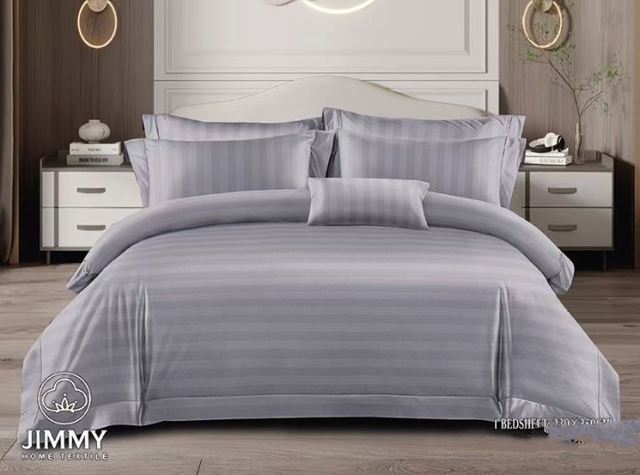 [ THE PERFECT CHOICE 🤩🤩✨ !!! ] 6 Pcs Size 6X7 Brand New Stylish and Luxurious Stripped duvet cover with 🔹  1 duvet cover,🔹 1 bedsheet,&🔹 4 pillow cases.Desiring To Serve The Best Experience