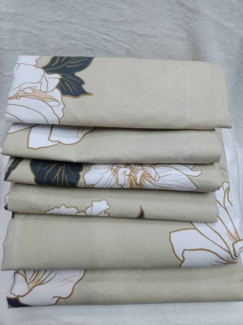 [ NEW LIMITED OFFER 🤩🤩✨ !!! ] 6  Pcs Size 6X6 Brand New Classy High Quality Stylish and Luxurious cotton bedsheet with 2 bedsheets & 4 pillowcases  ✨ Desiring To Serve The Best Experience✔