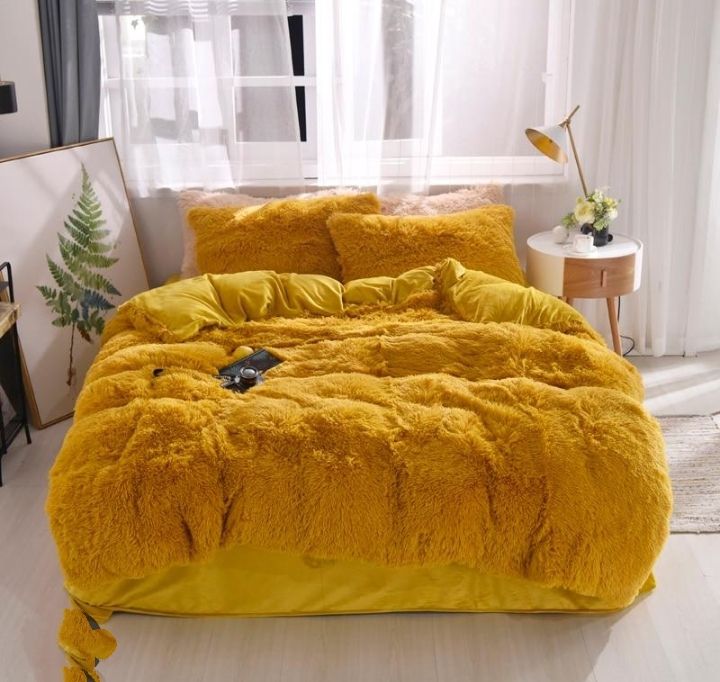 [ 🔥SPECIAL OFFER 🤩🤩✨JUST FOR YOU !!! ] 6 Pc Size 6X7 Brand New Very High Quality Stylish and Luxurious Velvet plush Fluffy Duvet set (1 Fluffy velvet Duvet,1 Fleece Bedsheet & 4 pillowcases)