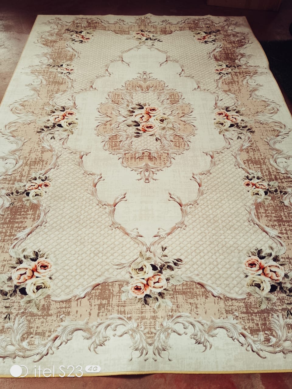 [ 🔥EXPERIENCE LUXURY FOR LESS 🤩🤩✨ !!! ]  1 Pc Size 6X9 Brand New Very High Quality Stylish and Luxurious High density (HD) Carpet at Affordable Price .Desiring To Serve The Best Experience 🔥👌