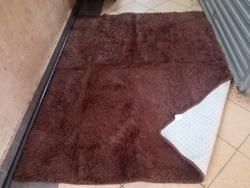 [ 🔥SPECIAL LIMITED OFFER 🤩🤩✨JUST FOR YOU !!! ] 1 Pc Size 7X10 Classy Brand New High Quality Stylish and Luxurious Fluffy Carpets .That Matches and Fits Perfectly With Your Home Decor ✨👌