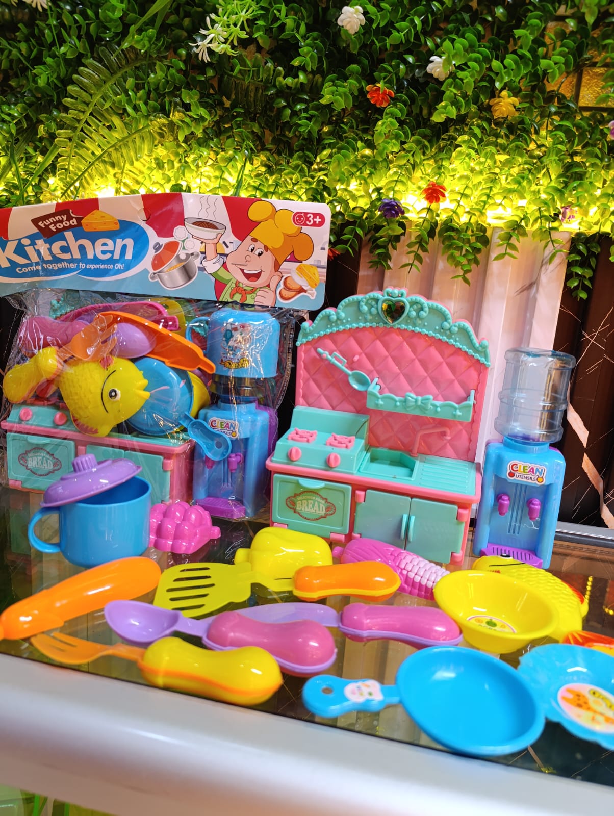 [🔥 NEW LIMITED OFFER JUST FOR YOU🤩🤩✨ !!! ] Classy Brand New Very High Quality Stylish and Luxurious Elegant Kids Kitchen Set .at Affordable Price.Desiring To Serve The Best Experience ✨👌