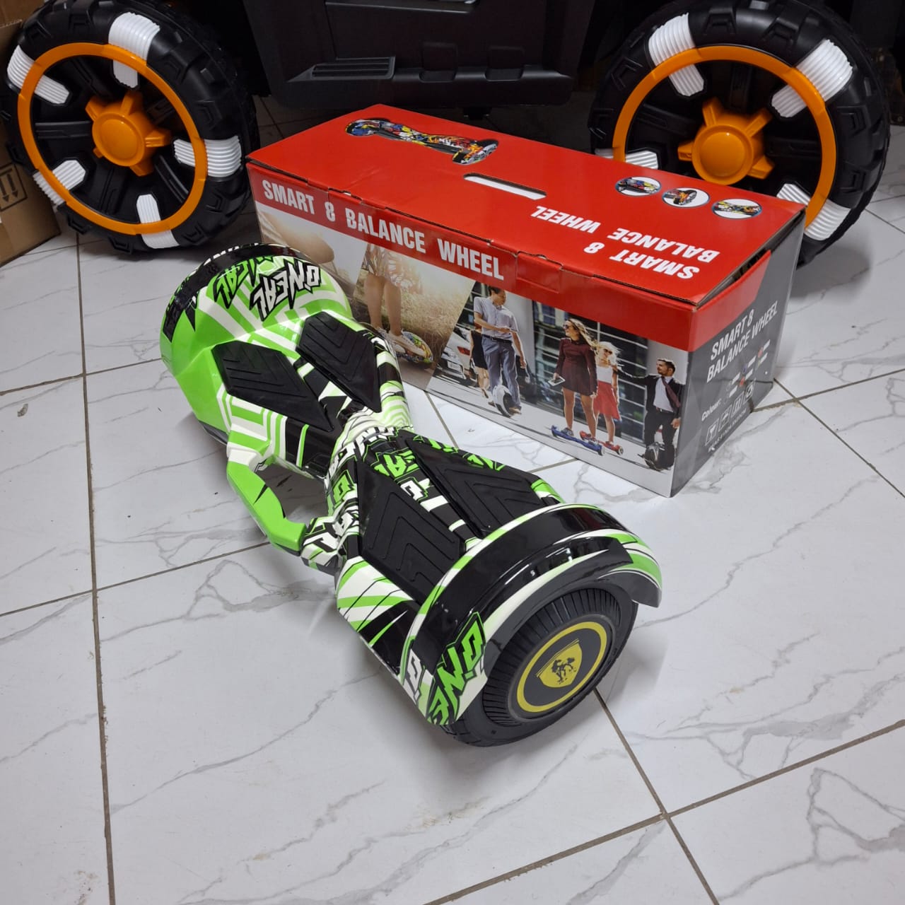 [ CLASSY NEW ARRIVALS 🤩🤩✨...DON'T MISS OUT !!! ] 1 Pc Classy Brand New Very High Quality Stylish and Luxurious 8-inch smart hoverboards at Affordable Price .Desiring To Serve The Best Experience