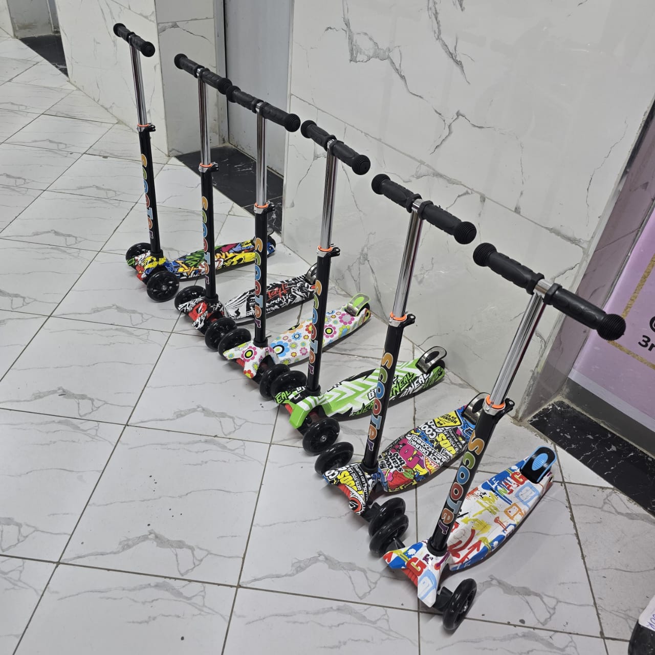 🚀 Foldable Kick Scooter for Kids & Teens – Adjustable Height | Lightweight & Durable ✨ Fun, safe & stylish ride! Foldable kids’ scooter with adjustable height, smooth wheels & sturdy build.