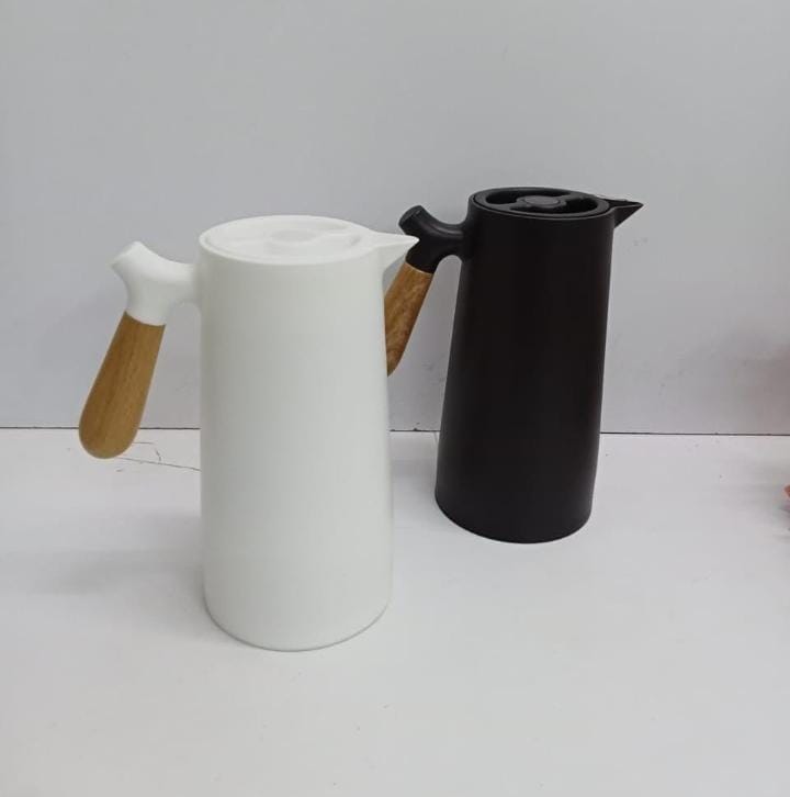 🟡 REGULAR OFFER 🟡 - [OFFER!!] [OFFER!!] 1PC CLASSY QUALITY NORDIC insulated thermos (1L) At Affordable price