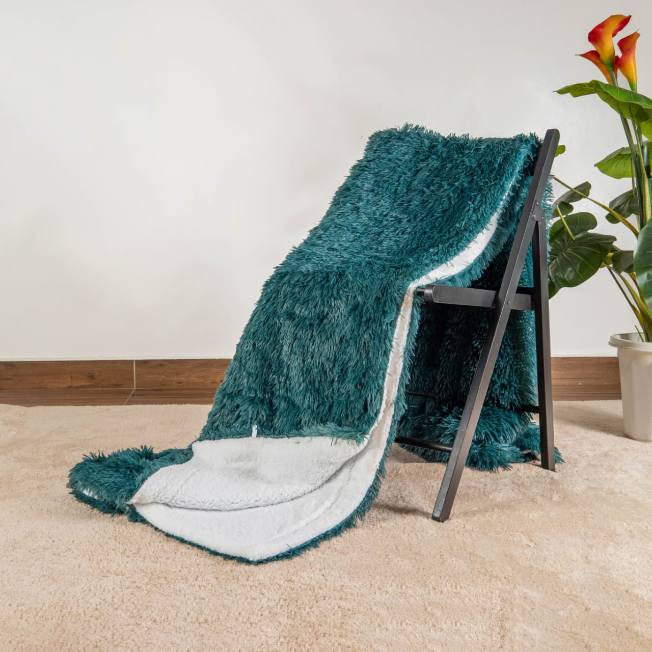 🔔 ALERT OFFER 🔔 - HOT DEALS!!!! [ 6 X 6 ] 1Pc very Quality Super Soft Warm fluffy Fleece Blanket At Affordable price and of very high quality