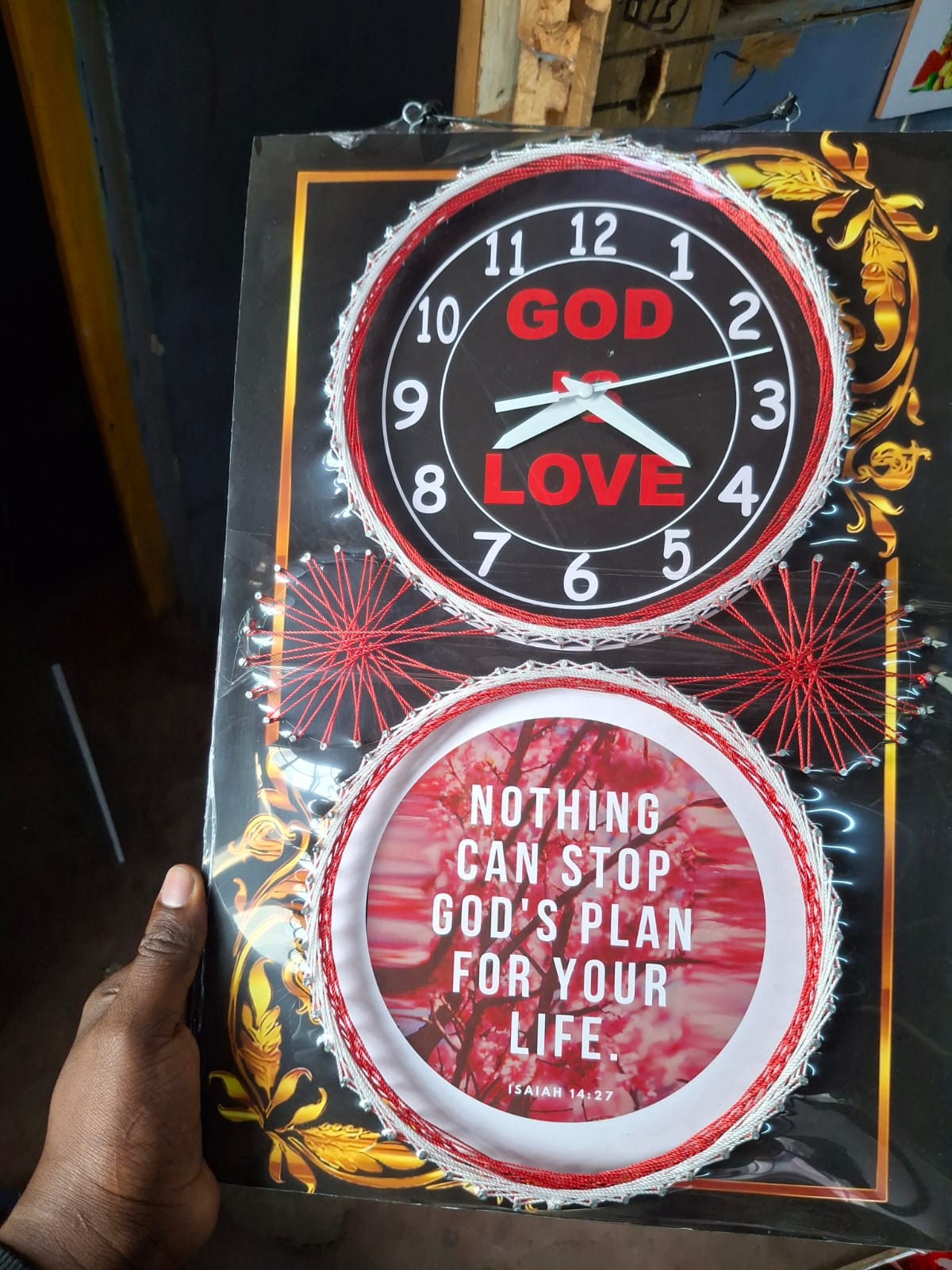 [ GRAB IT AT LOW PRICE+ ADDED OFFERS 🤩🤩✨ !!! ] 2 in 1 Brand New High Quality Stylish and Luxurious Wall clocks. At Affordable Price  ✔👌