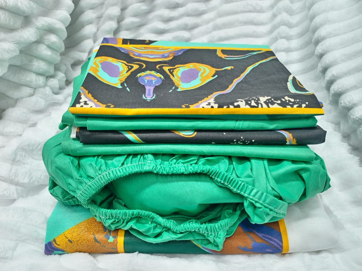 🤑🥑**HOT DEALS 🔥 !!]  6Pcs Size 6X7 Classy Brand New High Quality Stylish and Luxurious mix and match bedsheets ▪️1 pc pattern bedsheet ▪️1 pc plain fitted bedsheet✨4 pcs pillow cases