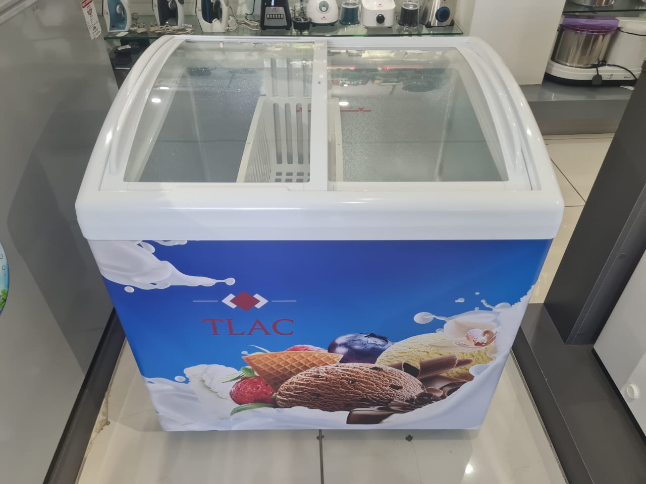 🎉🎉 SPECIAL PRICE 🎉🎉 - 1 pc TLAC 156L Display Freezer, Dual Door, 5-Star Energy, Keep Fresh Feature, Button Control, ABS Build 🎉🎉
