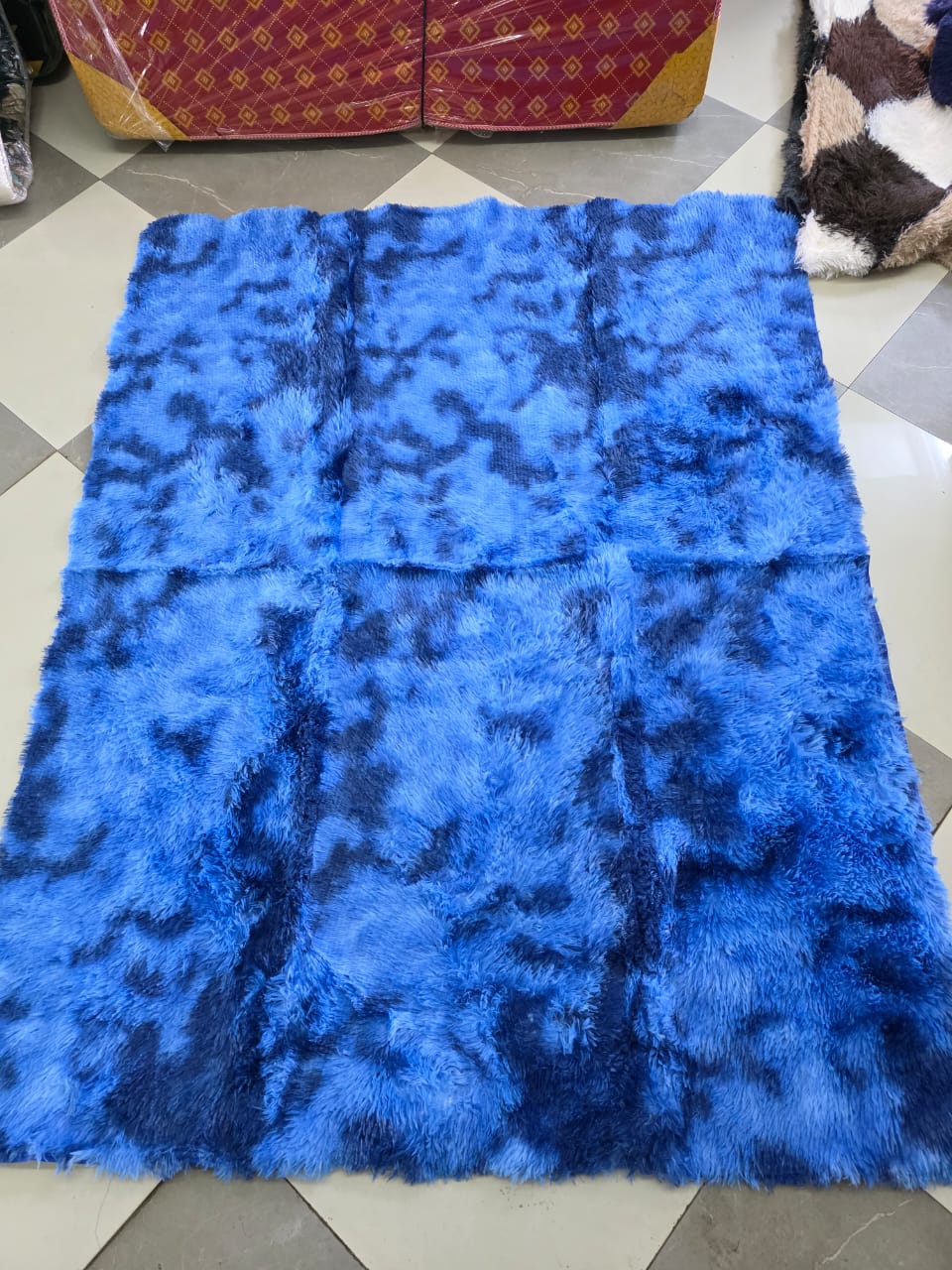🔥 HOT SELL OFFER 🔥 - A 1 PC 🔶🥳Fluffy carpets 5*8 AT affordable price and of very high quality