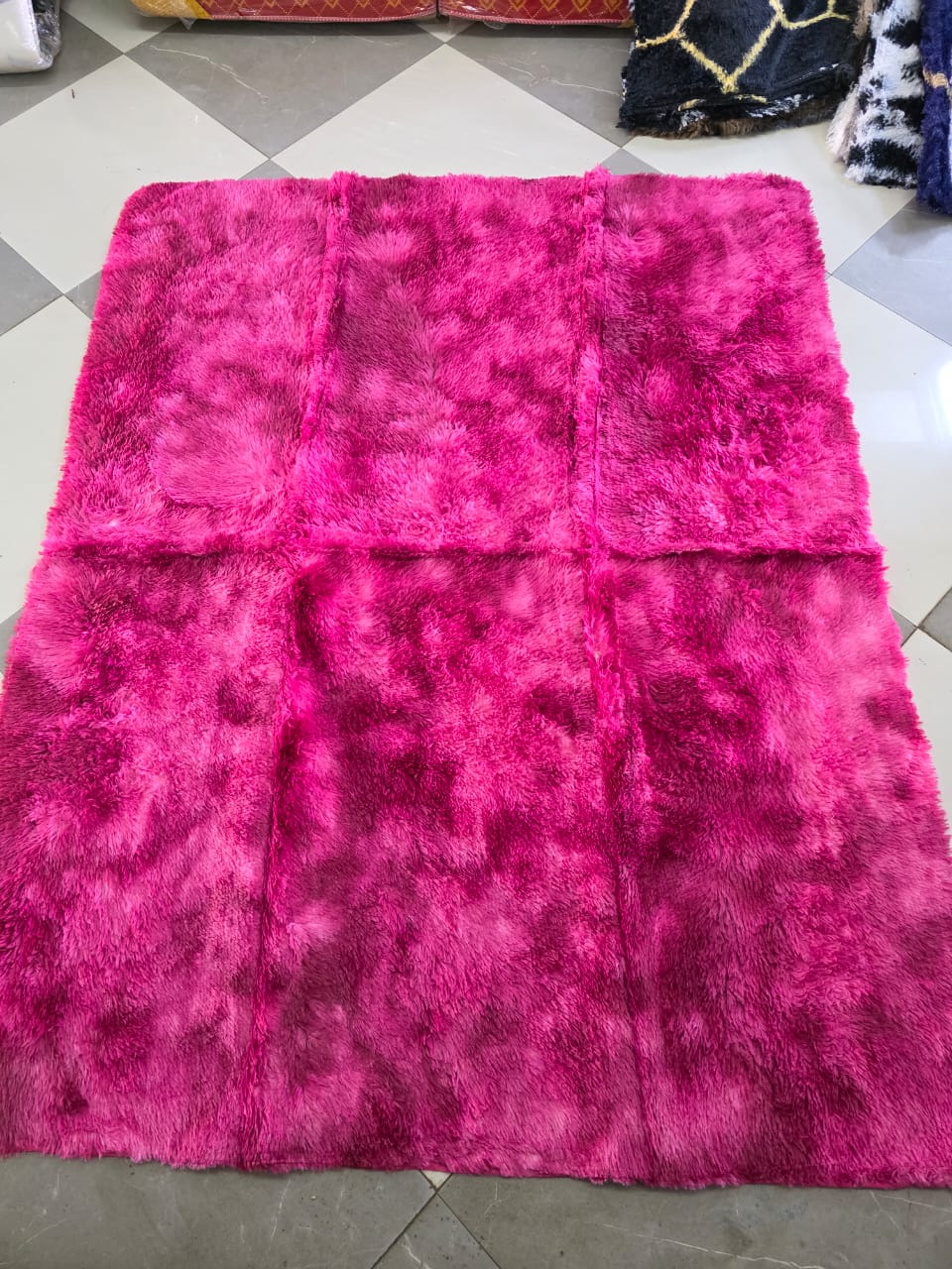 🔥 HOT SELL OFFER 🔥 - A 1 PC 🔶🥳Fluffy carpets 5*8 AT affordable price and of very high quality