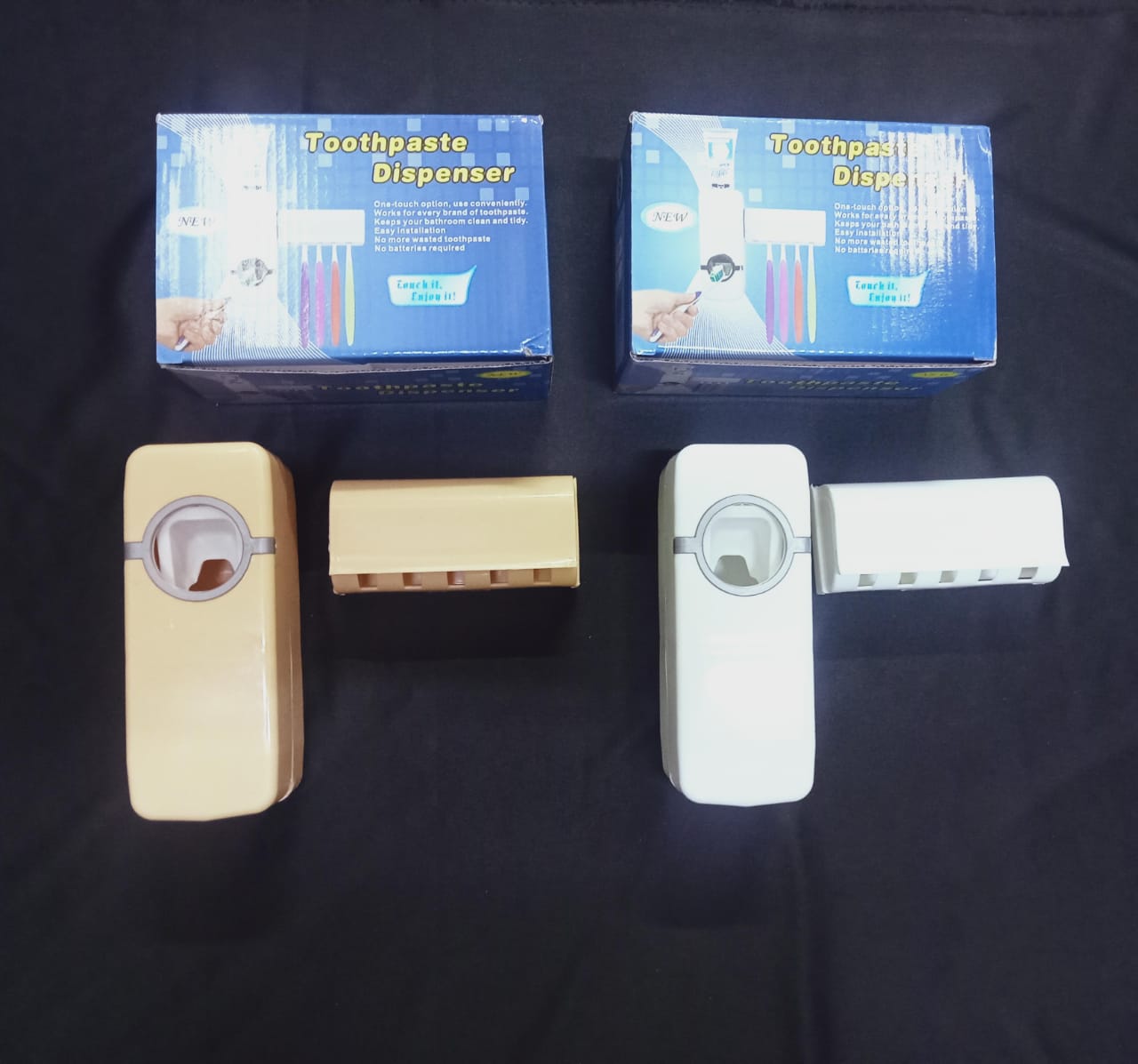 Toothpaste dispensers 
Colours: White and Beige