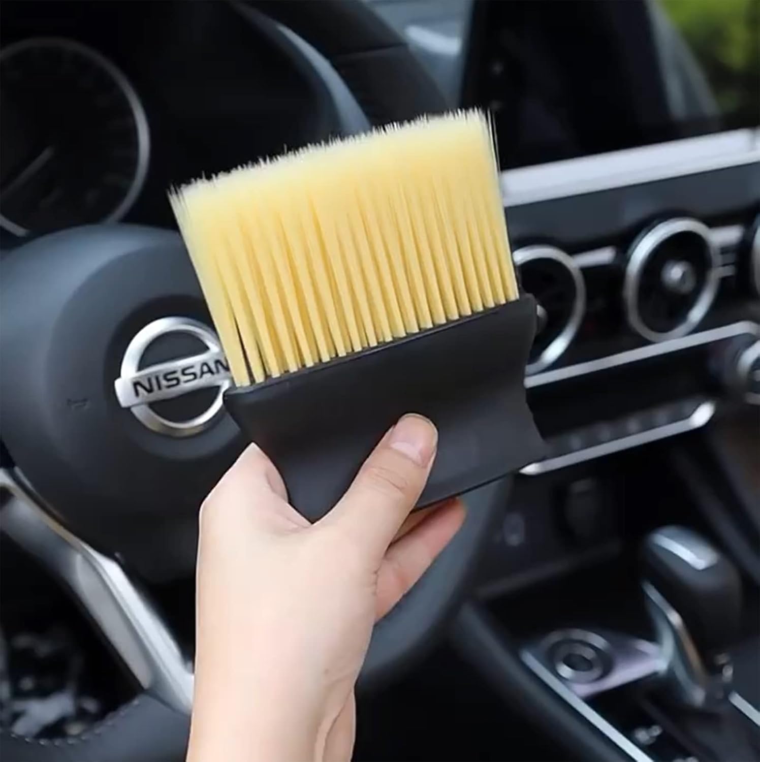 Car Air Vent Cleaning Soft Brush with Casing Car Interior Cleaning Tool Artificial Car Brush Car Crevice Dusting Car Detailing
