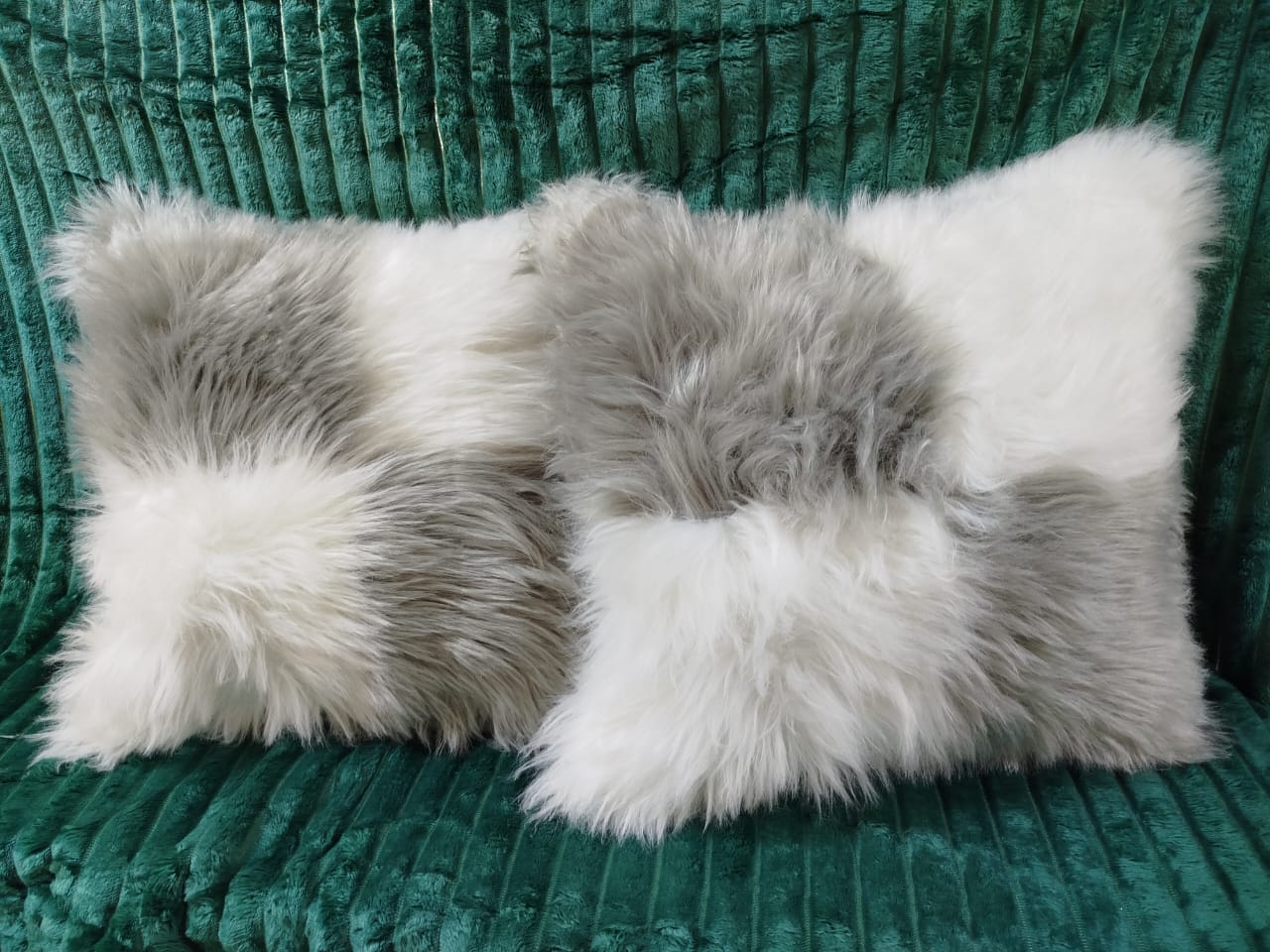 Faux Fur Chiwawa Throw Pillow Cases Sofa Chair Cushion Covers 45 by 45