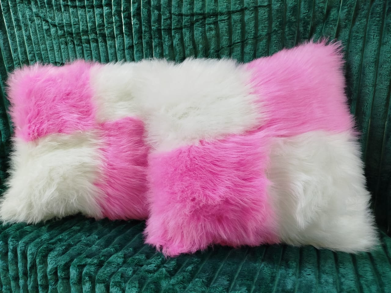 Faux Fur Chiwawa Throw Pillow Cases Sofa Chair Cushion Covers 45 by 45
