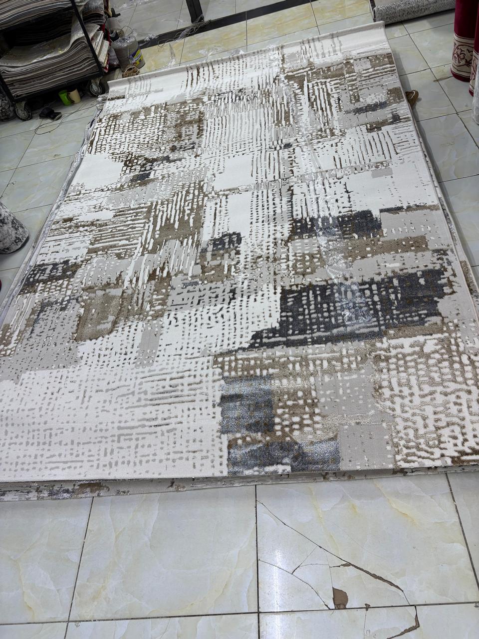 [🔥🎯 SMART OFFER 🎯 🤩🤩✨ ONLY FOR YOU!! ] - 1Pc Size 8X11 fts Brand New Very High Quality Stylish and Luxurious Millet safiri carpets at Affordable Price .Desiring To Serve The Best Experience 🔥👌