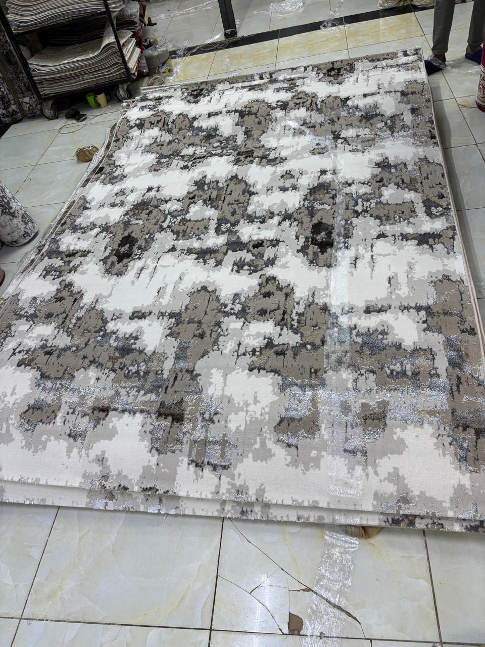 [🔥⚡ INSTANT OFFER ⚡ 🤩🤩✨ ONLY FOR YOU!! ] - 1Pc Size 8X11 fts Brand New Very High Quality Stylish and Luxurious Millet safiri carpets at Affordable Price .Desiring To Serve The Best Experience 🔥👌