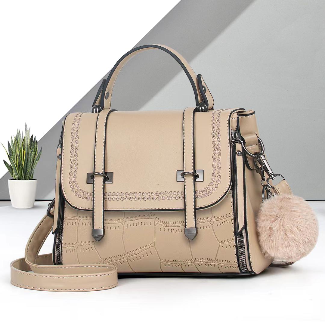 [ 🌈 EVERYDAY SAVINGS OFFER 🌈 ] -  1Pc New Arrival High Quality Stylish and Luxurious Comfortable Ladies Handbag ,perfect for casual and formal outings..Designed With Durability ✔👌