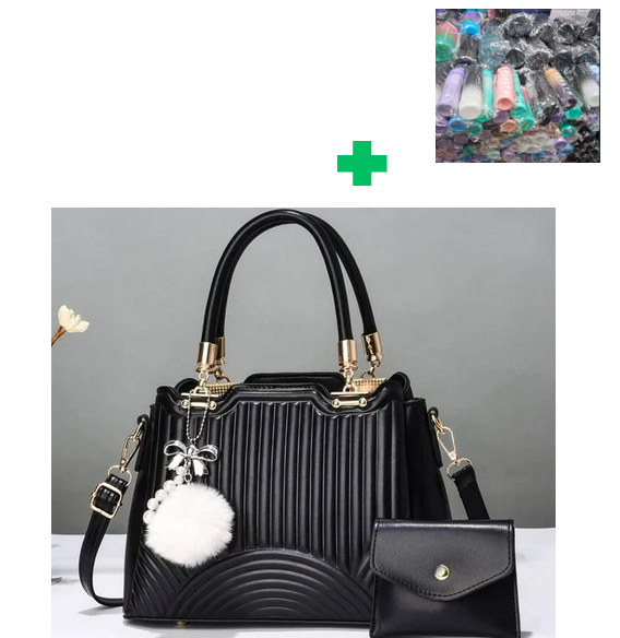 (EXPERIENCE LUXURY FOR LESS❤)  2 in 1 Brand New High Quality Stylish and Luxurious Comfortable Ladies Handbag.. That Comes With a Free Water Bottle ( Random Color) ✔👌