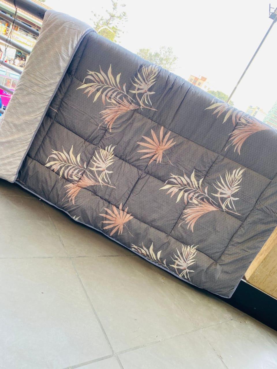 [ KILIMALL UNBEATABLE DEALS 🤩🤩 !!! ] 4Pcs Size 6X7fts Brand New Very High Quality Stylish and Luxurious Double sided Heavy Cotton Binded duvet Pillowcases: 2pcs ,Bedsheet: 1pc & Binded Duvet: 1pc