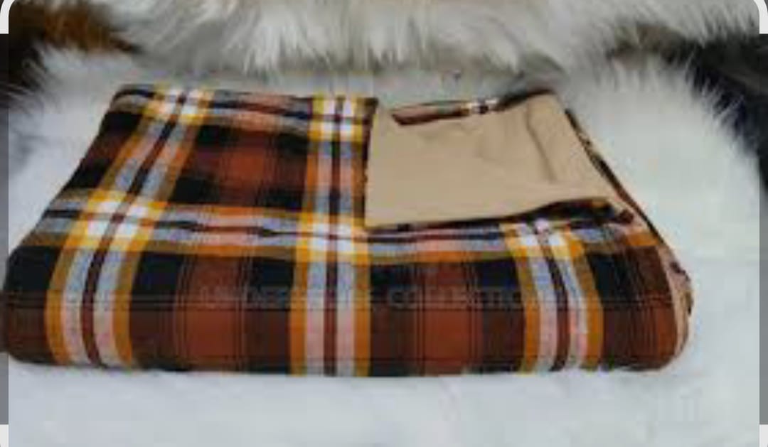 💥 HOT OFFER 💥 - 1 PC Maasai Fleece Blanket, 150×200 cm, Soft & Warm, High Quality Acrylic, Cozy for Home, Stylish & Affordable
