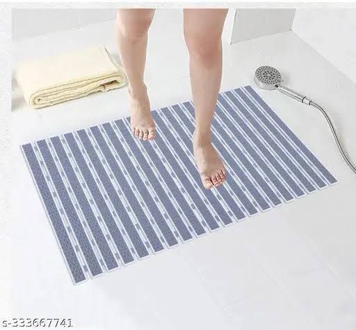 🎁 GIFT OFFER 🎁 - 1 PC Anti-Slip Shower Mat with Anti-Bacterial Protection, Drainage Cup, 38×70 cm, Bathroom Safety, High Quality