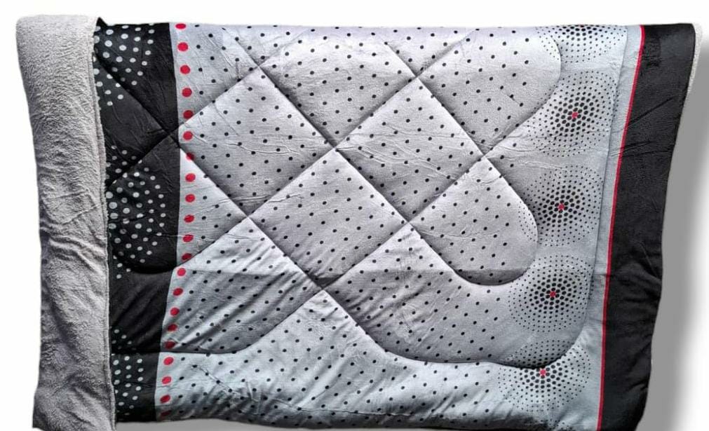 🌈 EVERYDAY OFFER 🌈 - 1PC Single Woolen Duvet 5*6, No Pillowcases, No Bedsheets, Soft & Warm, High Quality, Affordable Price