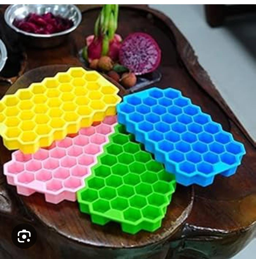 🔔 ALERT OFFER 🔔 - Large Silicone Ice Cube Tray Honeycomb Mold with Lid Big Size Ice Maker Food Grade Flexible Easy Release Durable