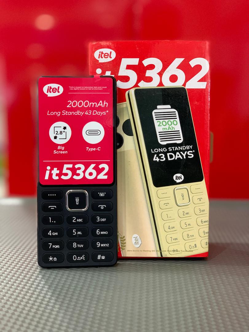 Itel it5362,Featured Phones 2000mAh Battery Type-C Charger 2.8 Inches Big Screen 3 SIM Cards 2000 Phone Book KING Voice FM Radio itel Cell Phone featured phone