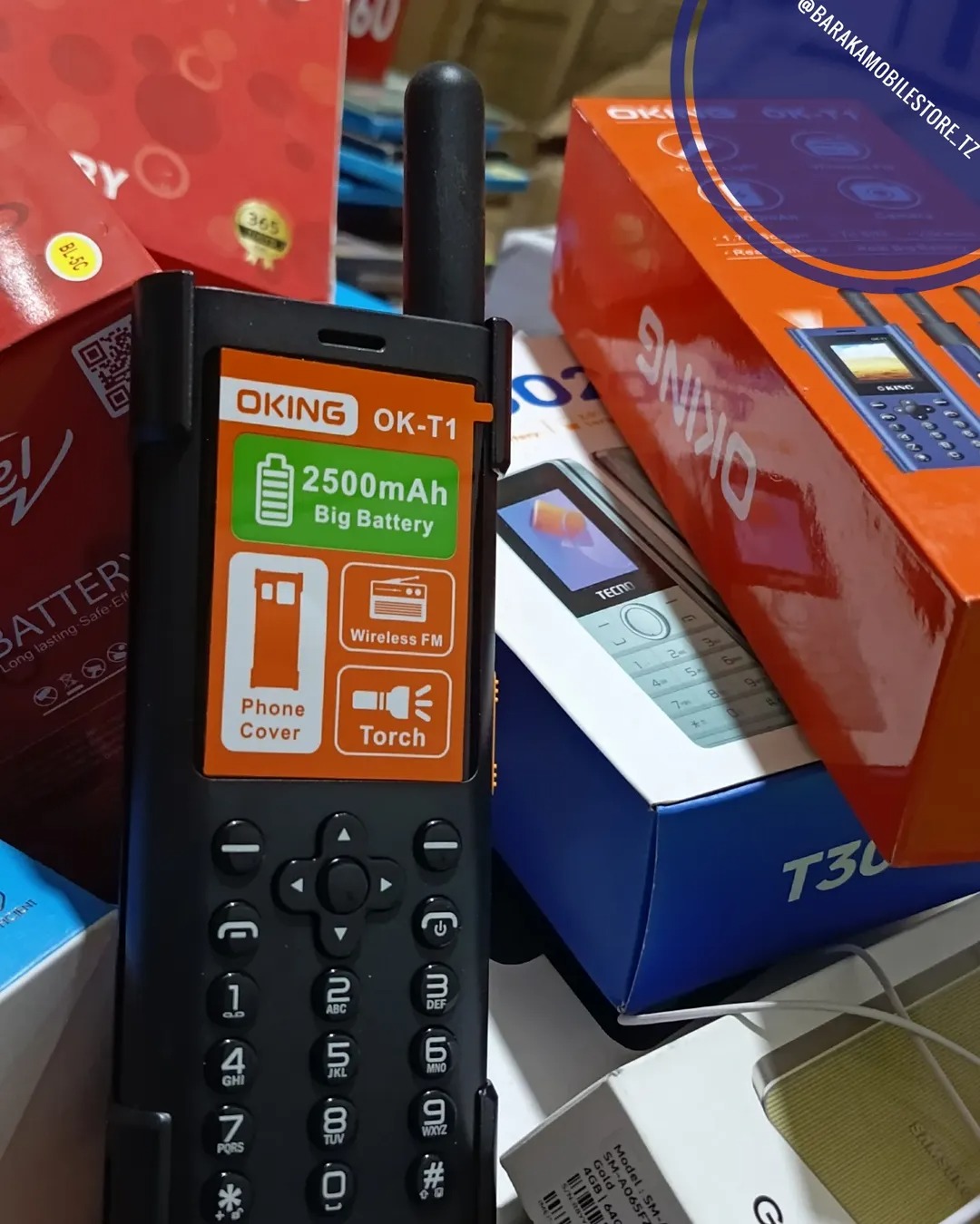 (ON OFFER) BRAND NEW OKING OK-T1 DUAL SIM PHONE 2.8" SCREEN KABAMBE/KATULULU/FEATURE PHONE/MULIKA MWIZI WIRELESS FM CAMERA BRIGHT TOUCH BATTERY CAPACITY 2500MAH DUAL SIM FEATURED PHONE