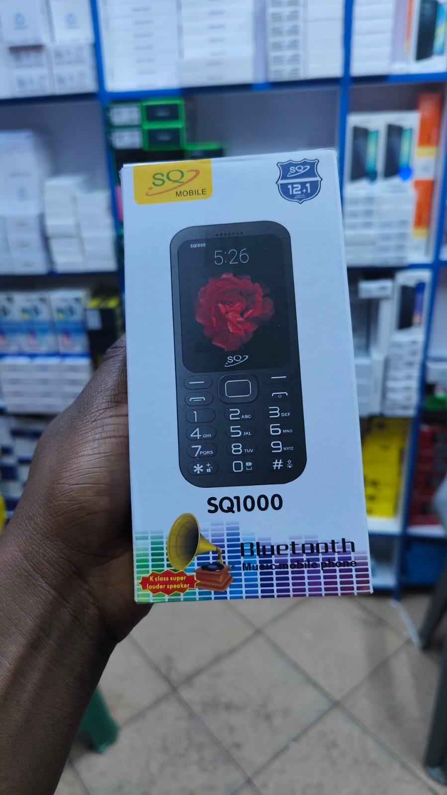 SQ Sq1000 - Powerbank Phone -5980mAh battery capacity 2.8`` HD SCREEN DUAL SIM OR QUAD SIM PHONE button mobile phone dual sim card Bluetooth connectivity spotlight torch FEATURED PHONE