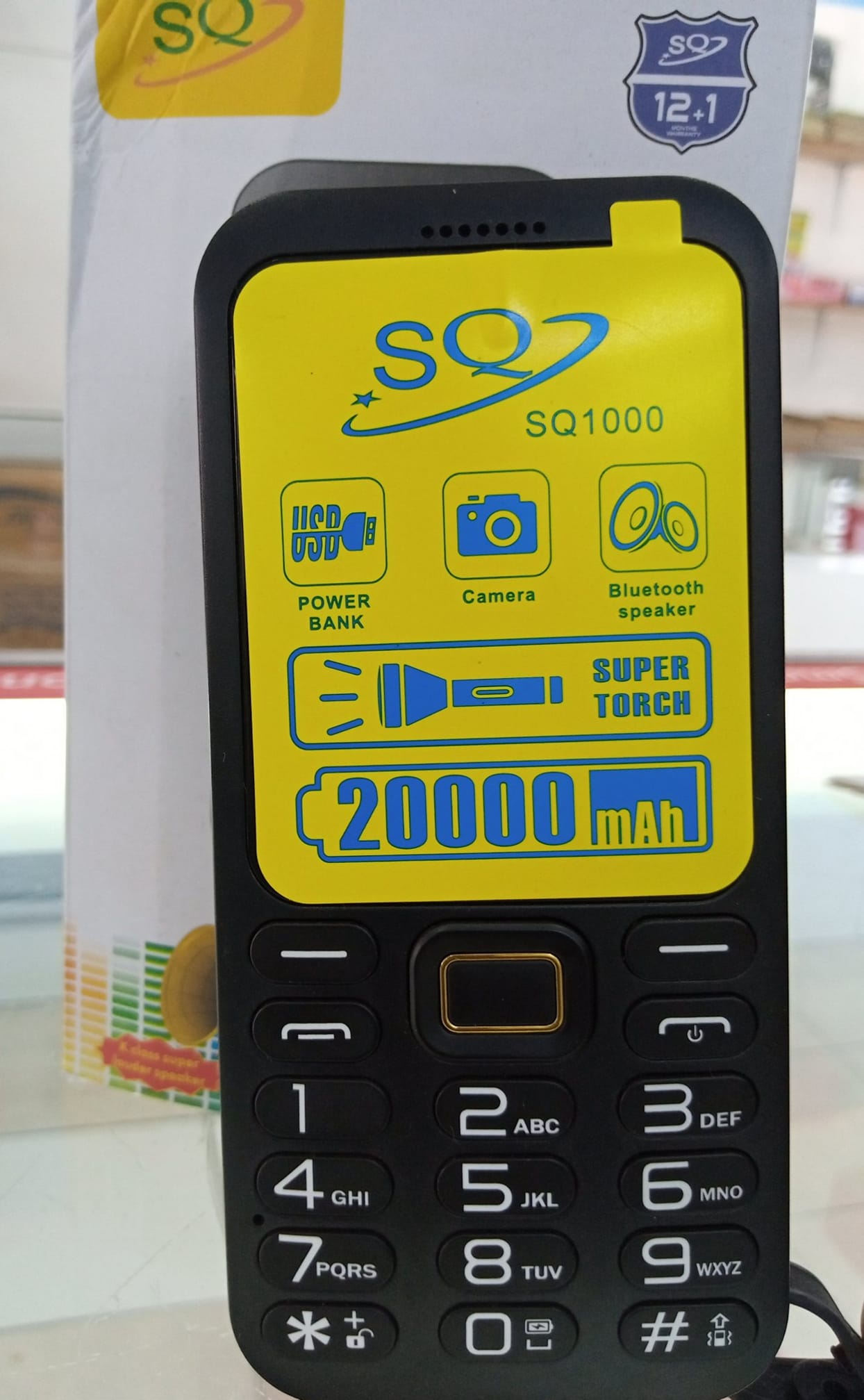 SQ Sq1000 - Powerbank Phone -5980mAh battery capacity 2.8`` HD SCREEN DUAL SIM OR QUAD SIM PHONE button mobile phone dual sim card Bluetooth connectivity spotlight torch FEATURED PHONE