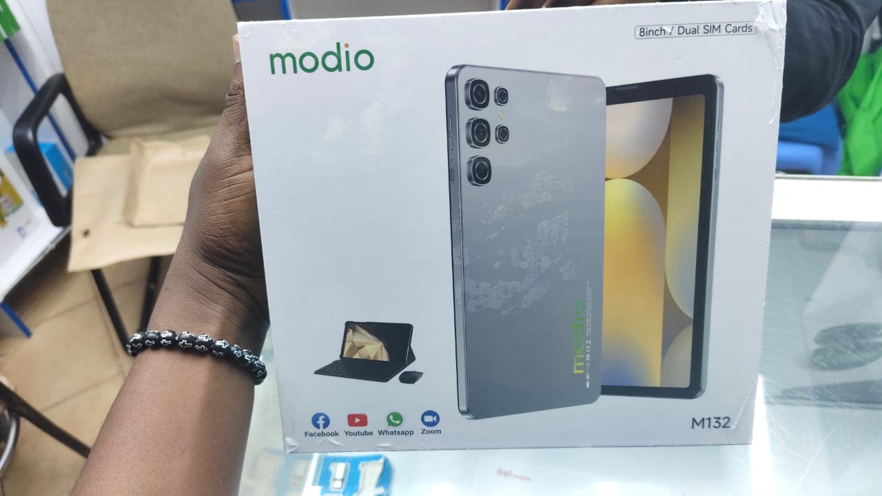 Modio M132 Tablet PC, Display 8"inch, Memory 512GB ROM + 8GB RAM, Battery 5000mah, Camera 13mp+5mp, Dual SIM, Flip case, Keyboard & Touch pen TABLET!!