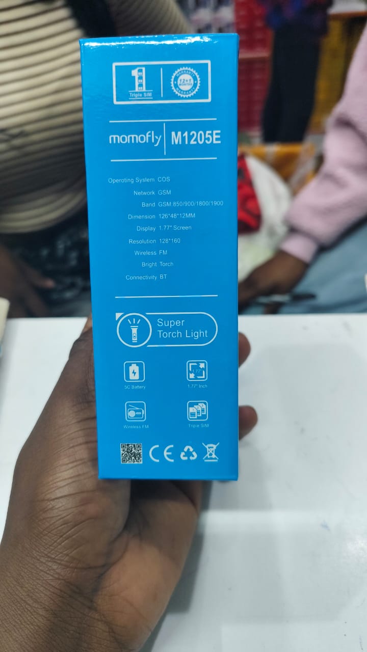 MOMOFLY M1205E TRI SIM ( TRIPLE SIMCARDS) 1.77" SCREEN DISPLAY MOBILE PHONE- 5C BATTERY , INTERNET MOBILE WITH wireless Fm kadunde/ kabambe / featured phone mobile phone