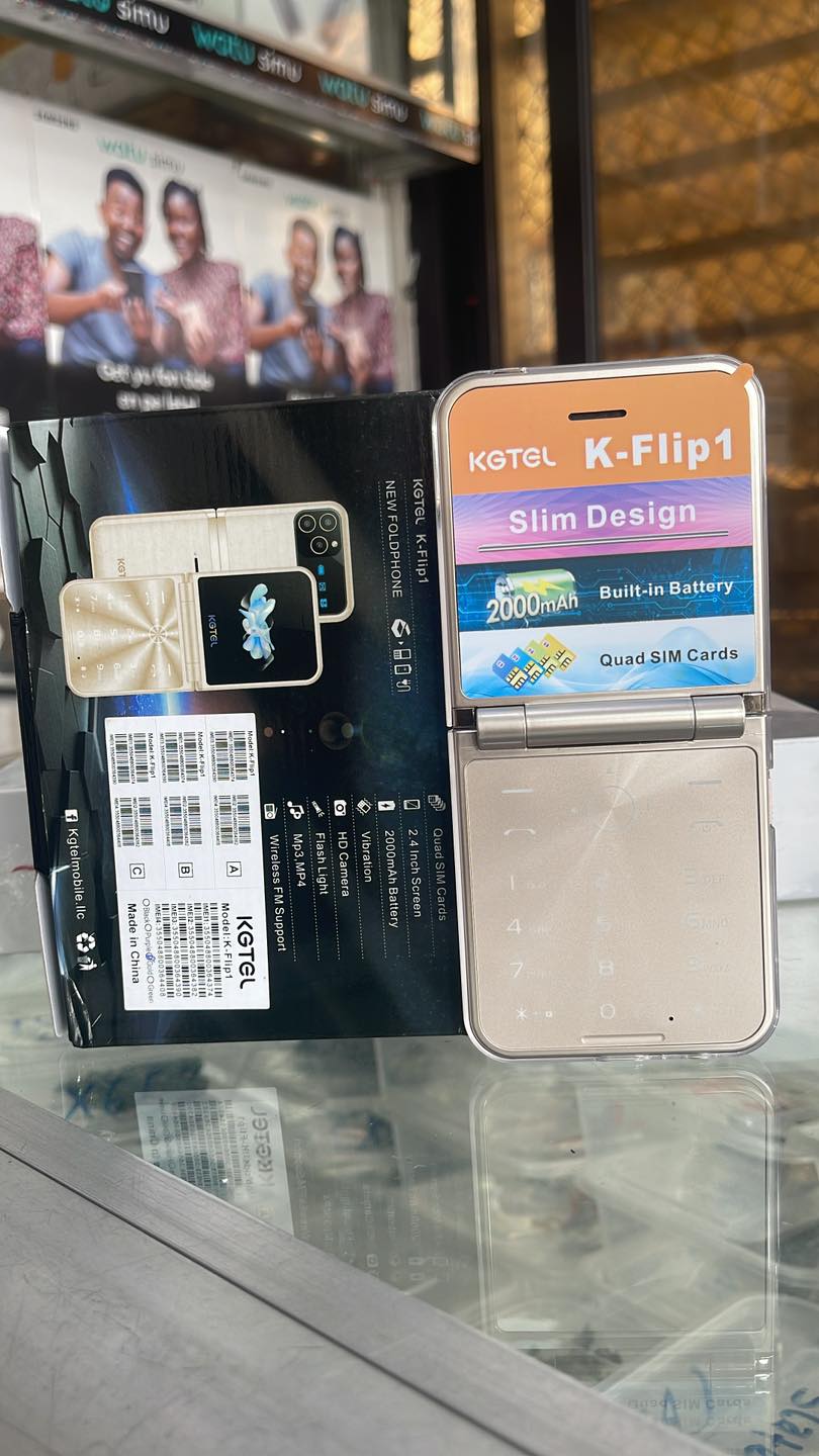 KGTEL K-FLIP 1 TRENDY FLIP DESIGN PHONE ,QUAD SIM CARDS( 4 SIM CARDS PHONE) 2.4" SCREEN DISPLAY 2000mAh built -in battery 64MB RAM + 64MB ROM wireless Fm kadunde/ kabambe / featured phone MOBILE PHONE