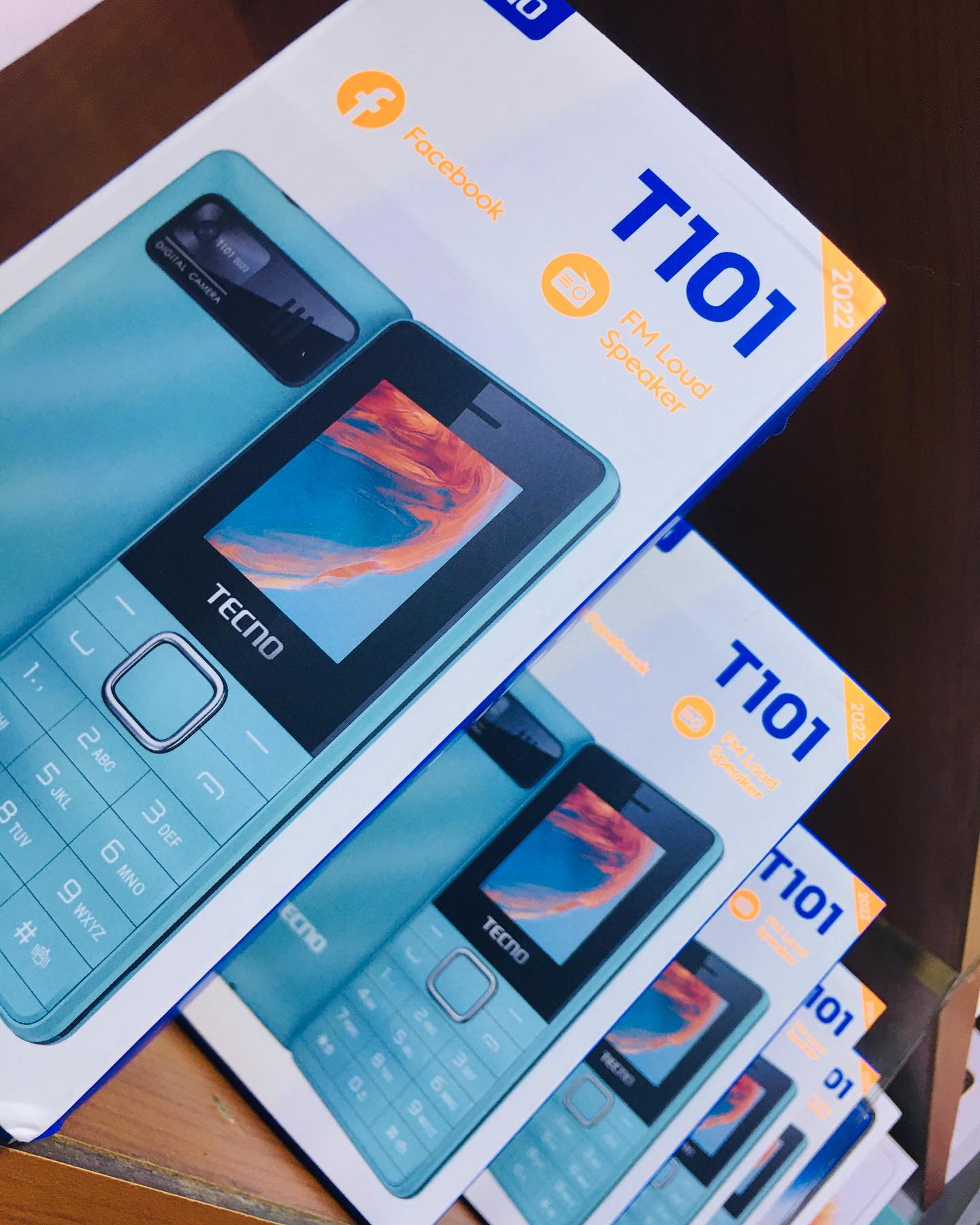 Tecno T101 Dual Sim, Wireless Fm, 1000mah Battery capacity 1.77 " screen size with facebook ,fm loud speaker ,GOOD QUALITY and Durable Featured Phones