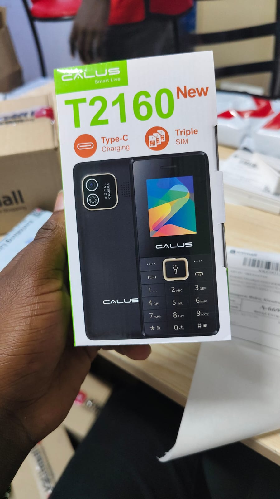 CALUS T2160 phone 1.77" screen TRIPLE SIM CARD  5C Battery TYPE C CHARGING wireless FM Torch light bright torch CALUS smart live featured phone