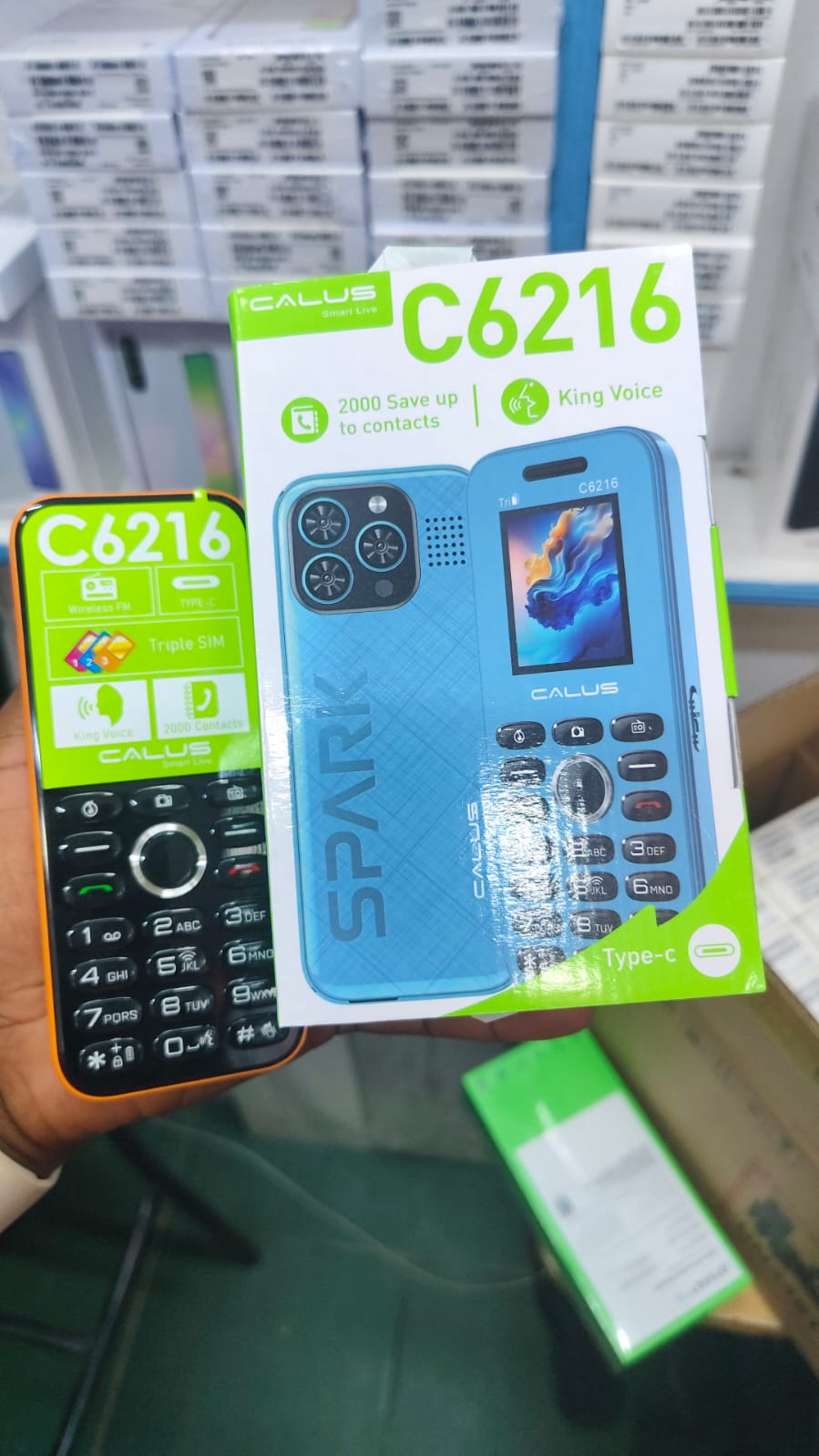 Calus C6216 phone 1.77" screen 25BI Battery wireless FM Torch light Triple sim card TYPE C bright torch CALUS smart live featured phone