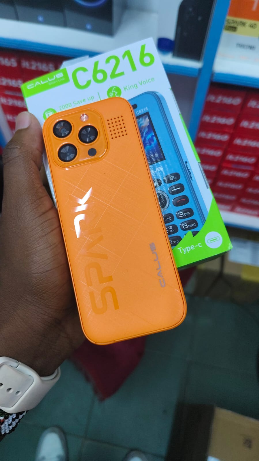 Calus C6216 phone 1.77" screen 25BI Battery wireless FM Torch light Triple sim card TYPE C bright torch CALUS smart live featured phone