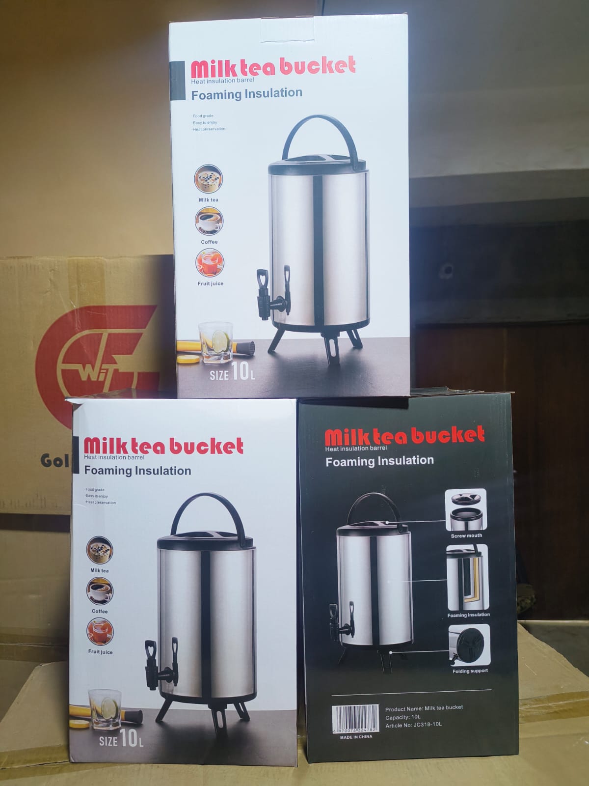 10 litres milk/coffee/tea bucket heat insulation barrel T-urn 1pcThe jug's impeccable insulation keeps your tea or coffee pleasantly hot for extended durations, especially when the lid is securely sea