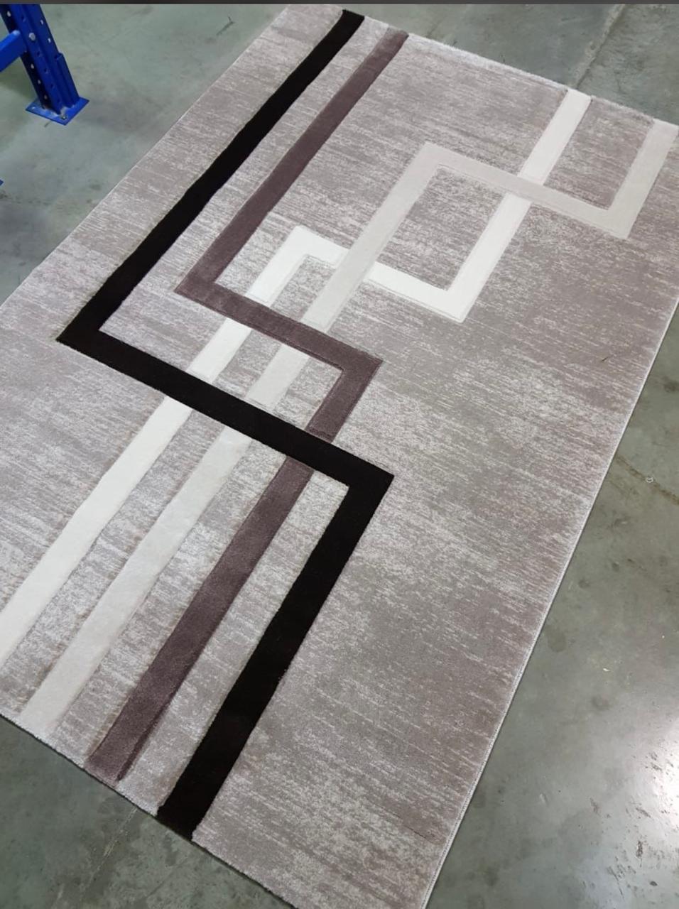 Paris carpets Non-slip Very DurableHigh-quality Material
Non-slip backing
Washable
Easy to clean
Durable and long-lasting