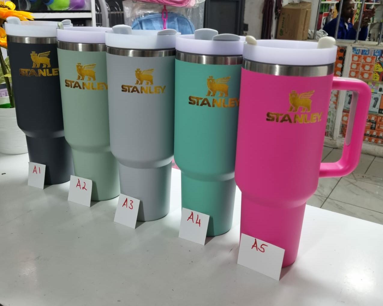 Stanley 1.2L Hot & Cold Stainless Steel Stanley Mug Water Bottle/Flask, travel insulated hot and cold drinks 1.2L powder coated double wall coffee Stanley tumbler with straw and handle